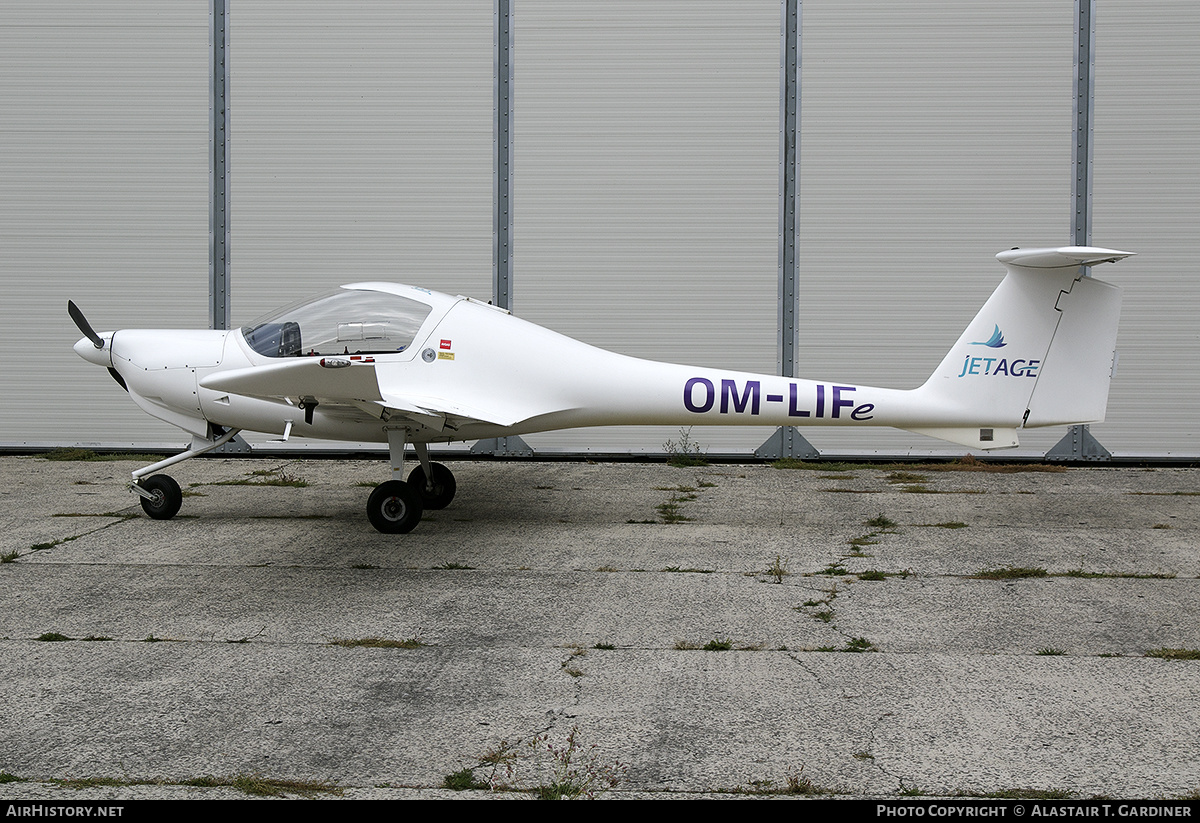 Aircraft Photo of OM-LIF | Diamond DA20A-1 Katana | JetAge | AirHistory.net #516696