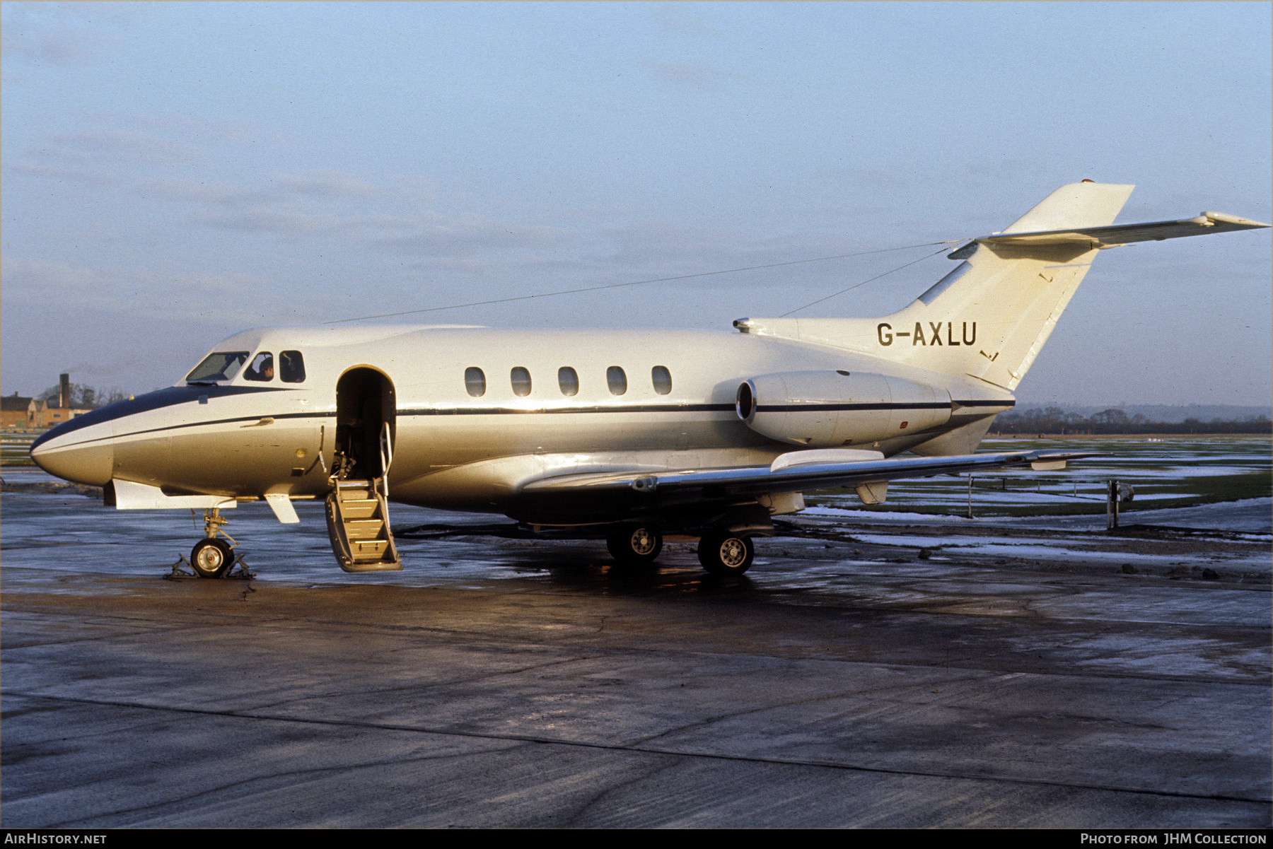 Aircraft Photo of G-AXLU | Hawker Siddeley HS-125-400B | Hawker Siddeley Aviation | AirHistory.net #516786