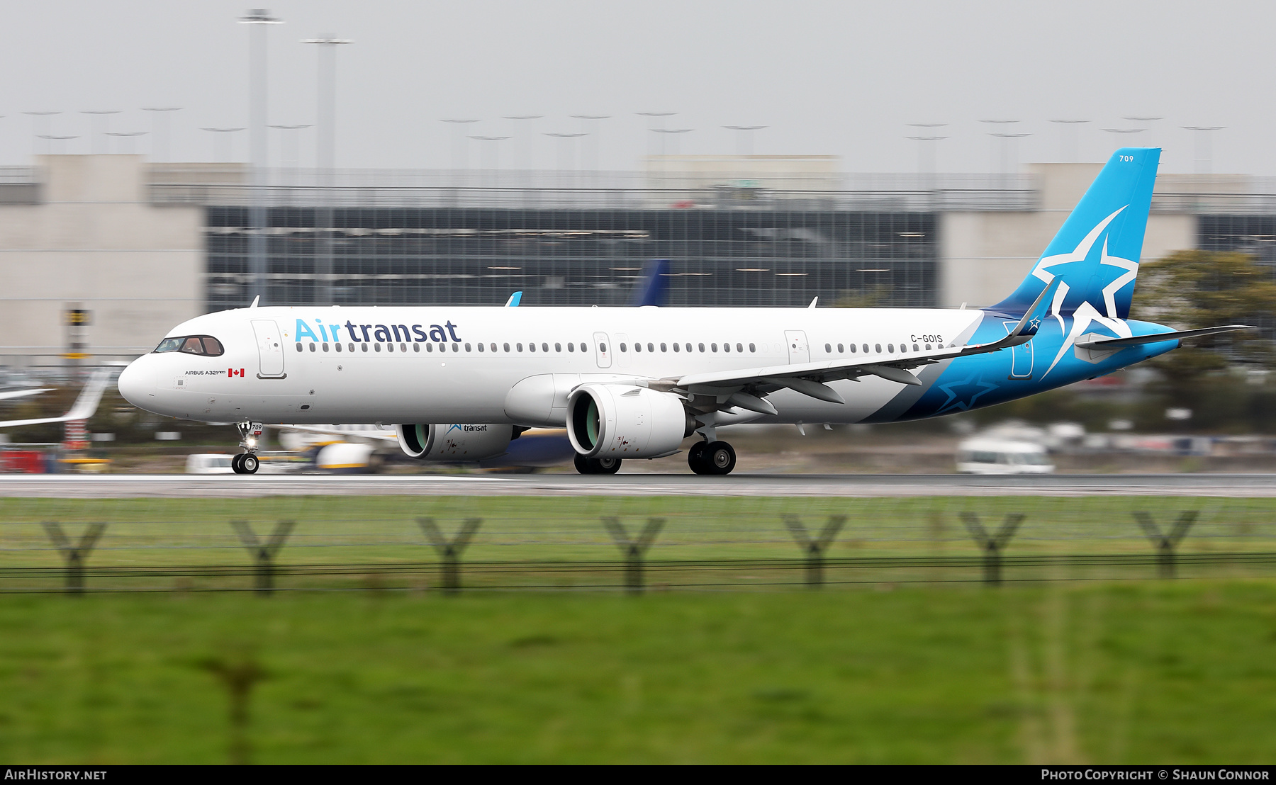 Aircraft Photo of C-GOIS | Airbus A321-271NX | Air Transat | AirHistory.net #516831