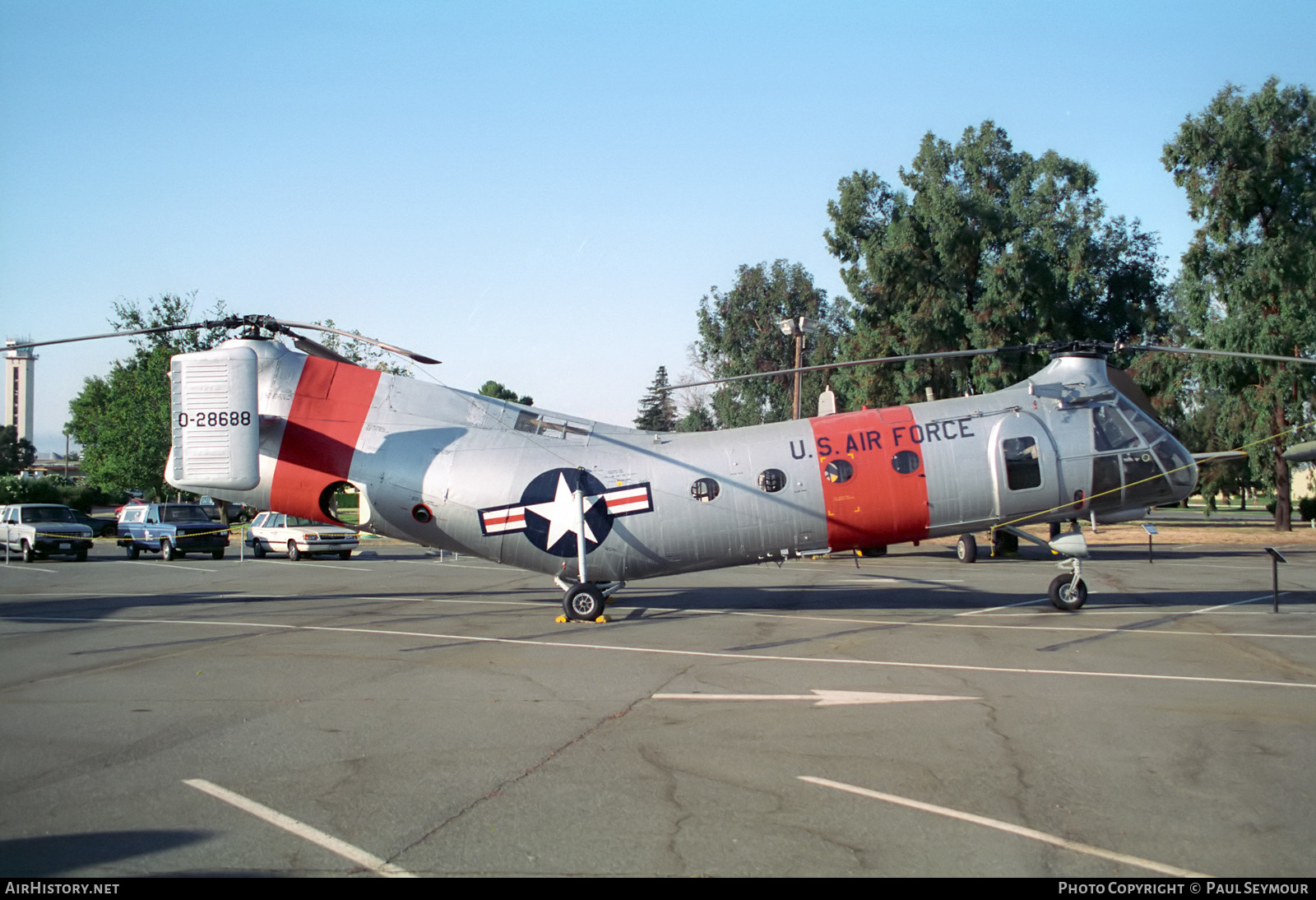 Aircraft Photo of 52-8688 / 0-28688 | Piasecki CH-21B Workhorse | USA - Air Force | AirHistory.net #516948