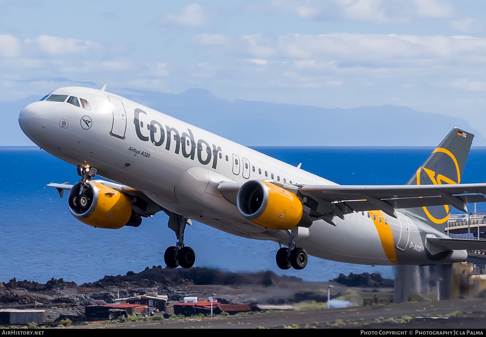 Aircraft Photo of D-AICG | Airbus A320-212 | Condor Flugdienst | AirHistory.net #517000
