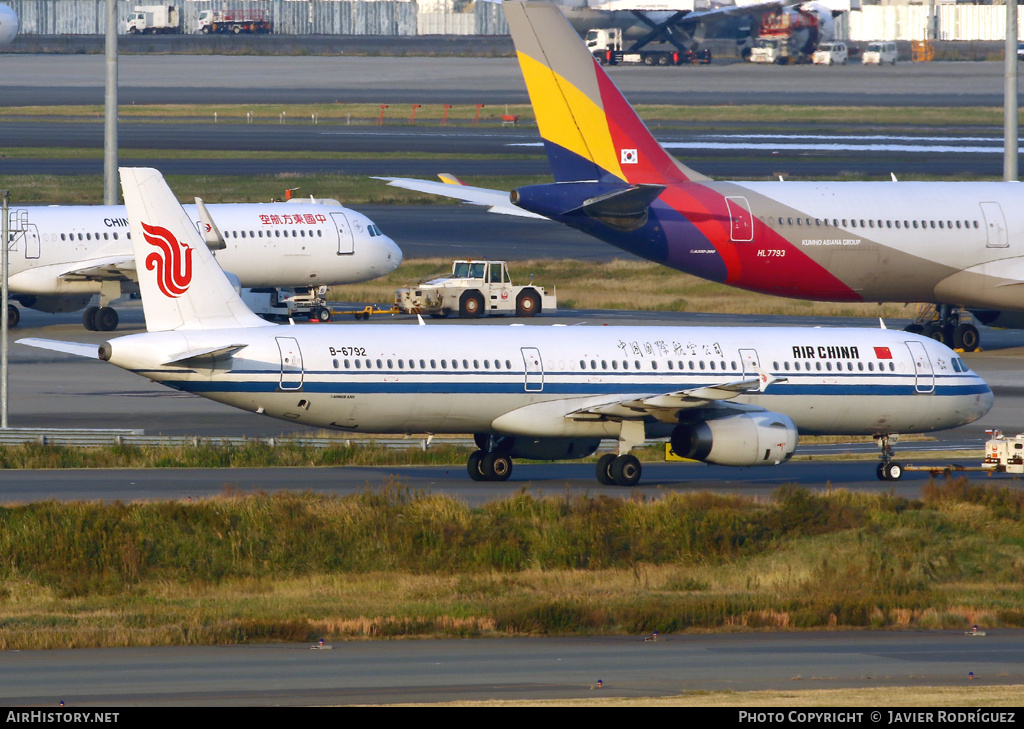 Aircraft Photo of B-6792 | Airbus A321-232 | Air China | AirHistory.net #517008