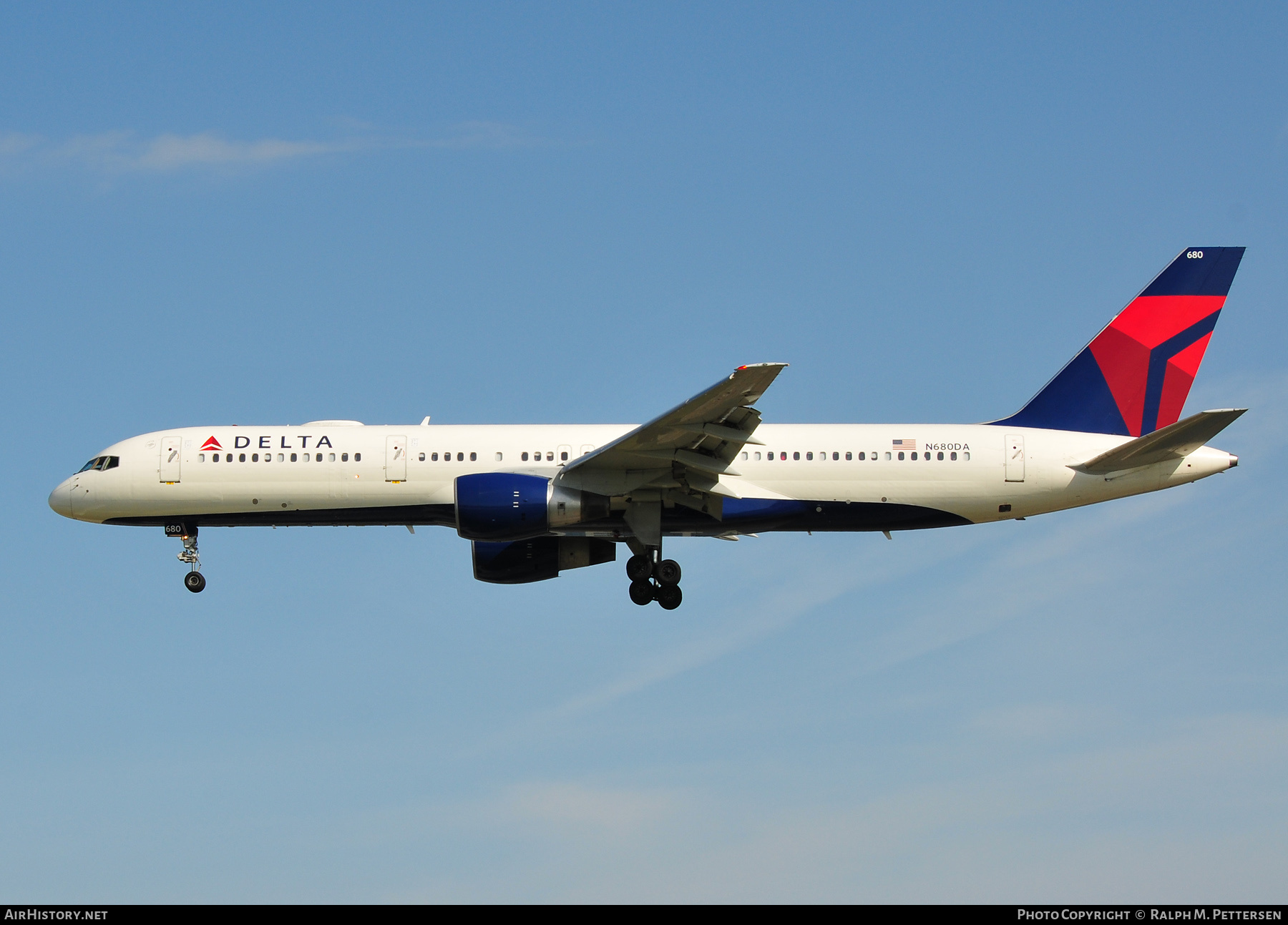 Aircraft Photo of N680DA | Boeing 757-232 | Delta Air Lines | AirHistory.net #517029