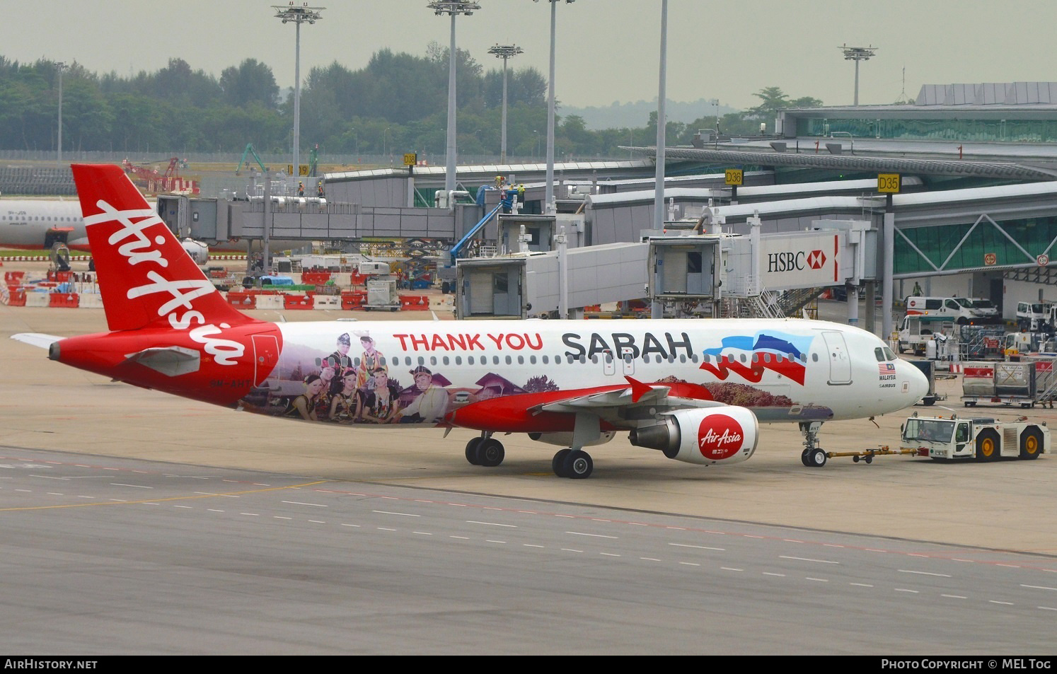 Aircraft Photo of 9M-AHT | Airbus A320-216 | AirAsia | AirHistory.net #517149