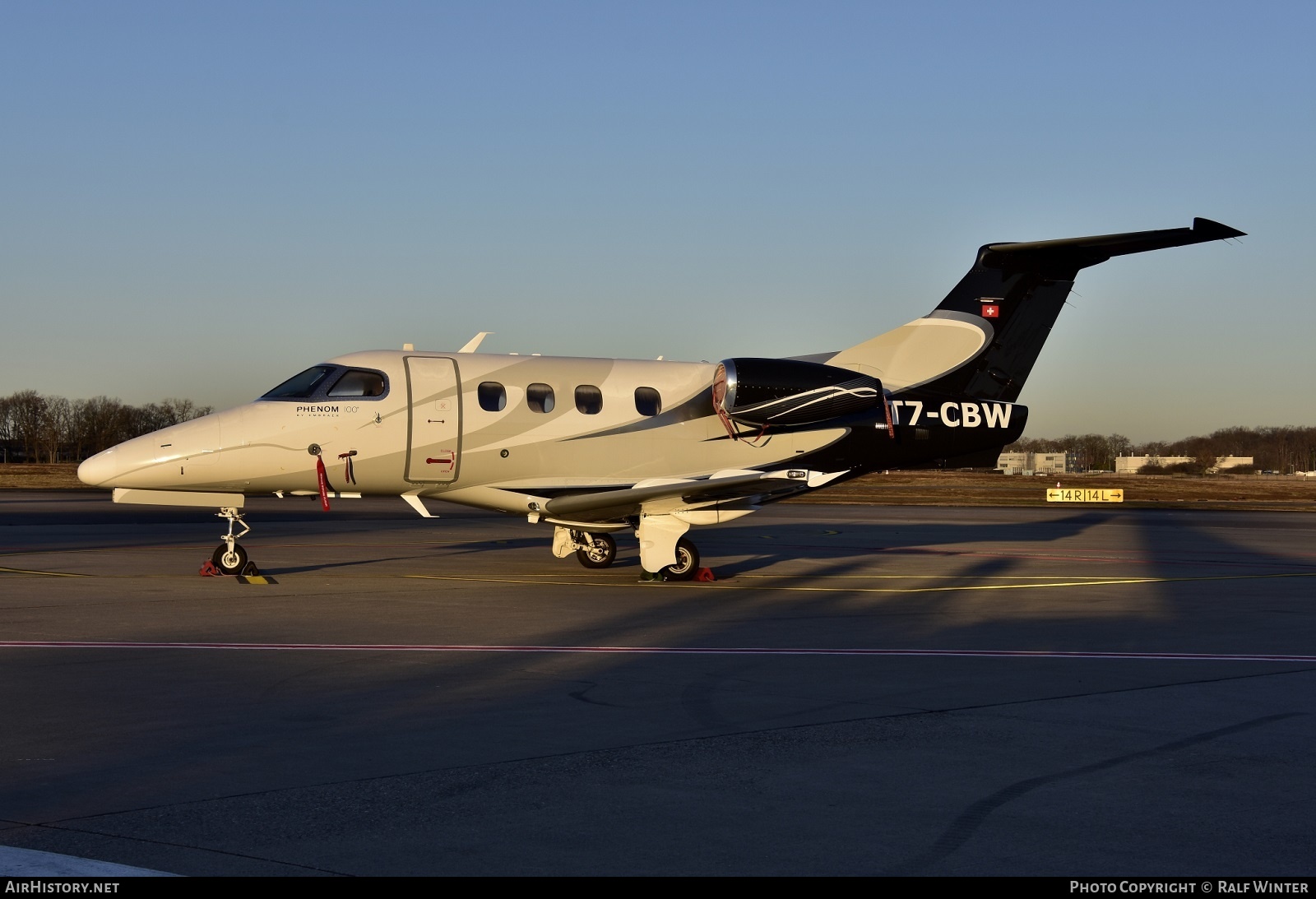 Aircraft Photo of T7-CBW | Embraer EMB-500 Phenom 100 | AirHistory.net #517168