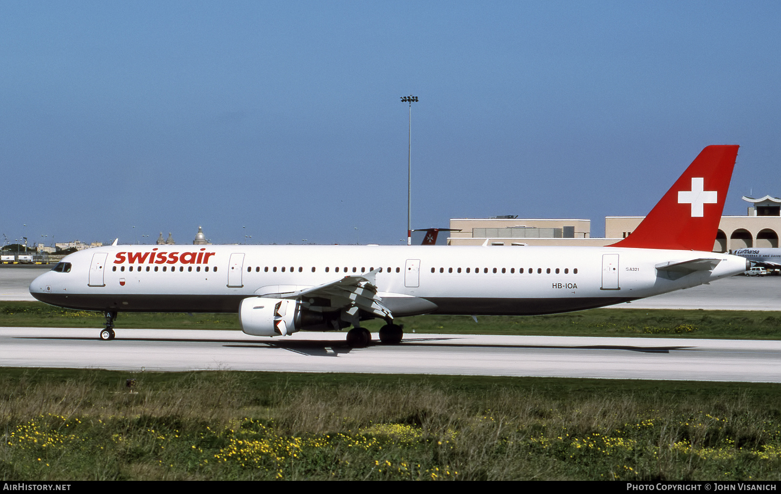 Aircraft Photo of HB-IOA | Airbus A321-111 | Swissair | AirHistory.net #517173