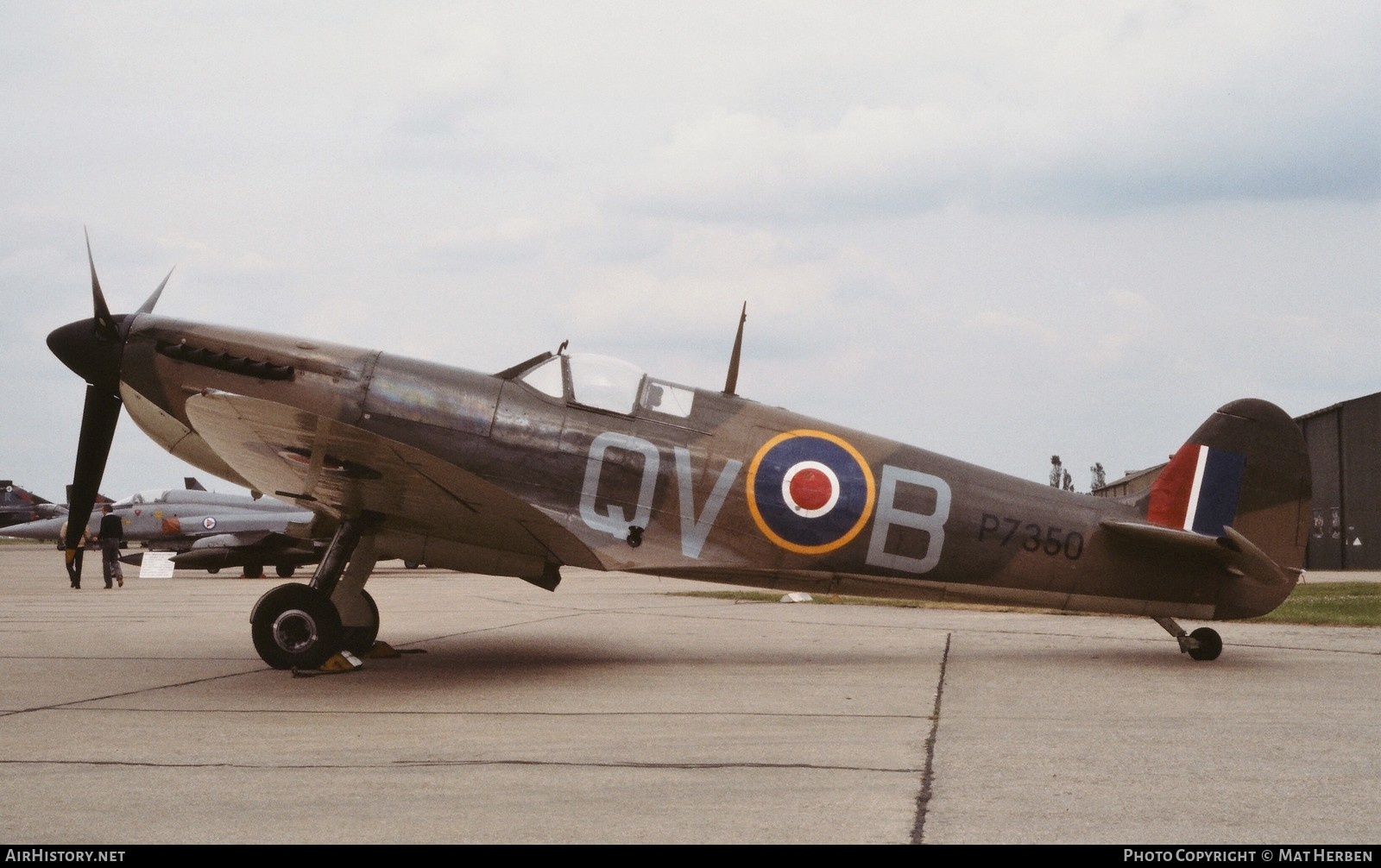 Aircraft Photo of P7350 | Supermarine 329 Spitfire Mk2A | UK - Air Force | AirHistory.net #517219