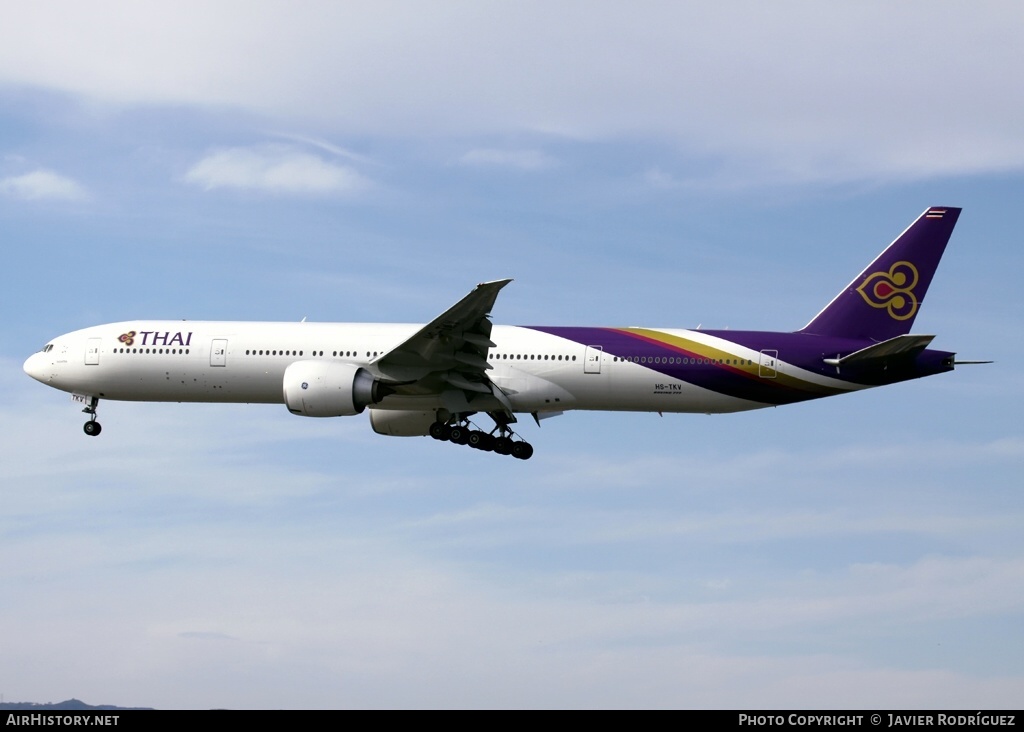 Aircraft Photo of HS-TKV | Boeing 777-3D7/ER | Thai Airways International | AirHistory.net #517321