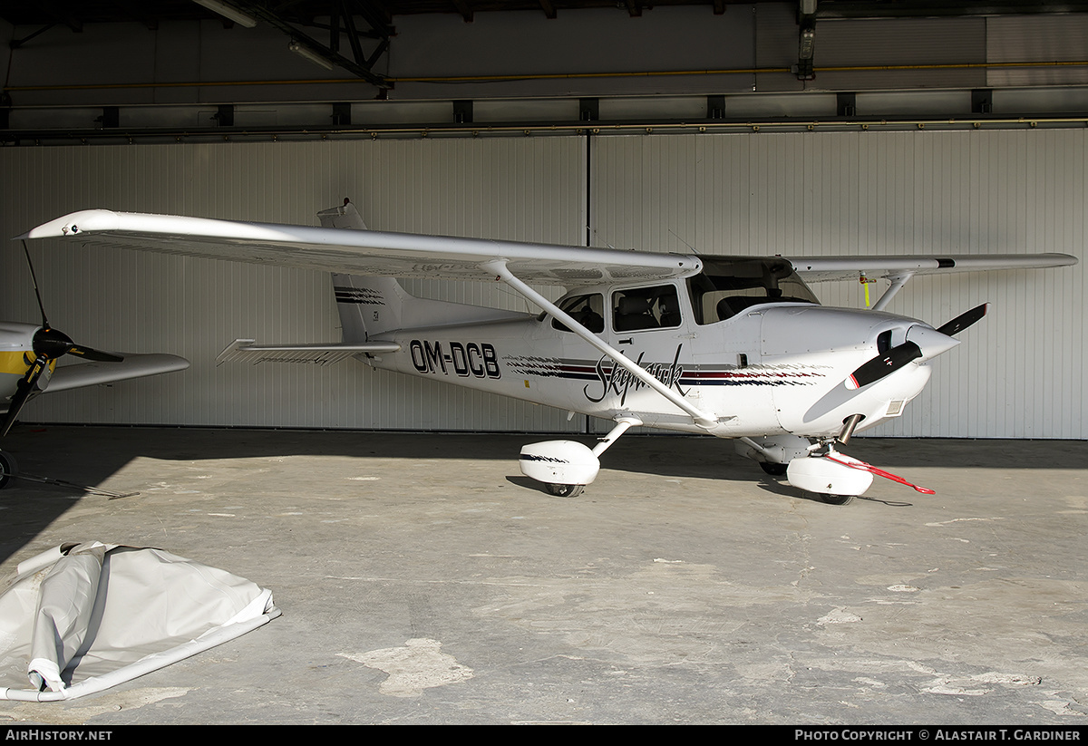 Aircraft Photo of OM-DCB | Cessna 172R Skyhawk | AirHistory.net #517381
