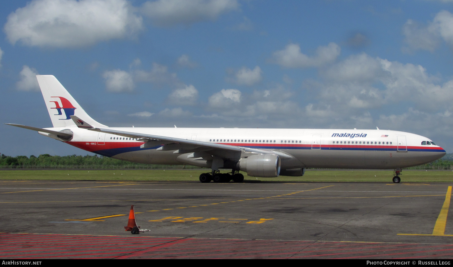 Aircraft Photo of 9M-MKC | Airbus A330-322 | Malaysia Airlines | AirHistory.net #517478