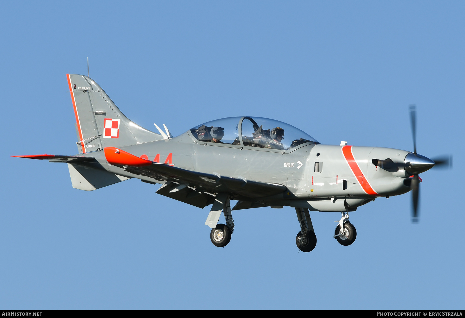Aircraft Photo of 044 | PZL-Okecie PZL-130TC-2 Turbo Orlik | Poland - Air Force | AirHistory.net #517585