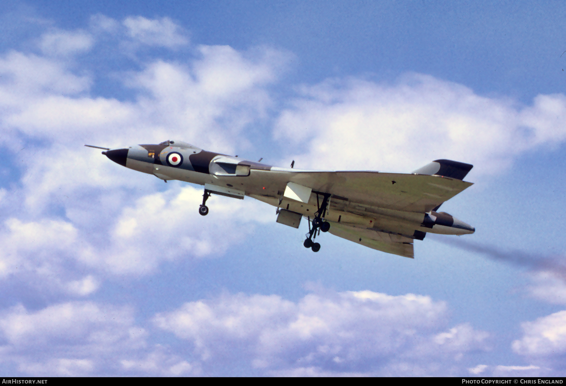 Aircraft Photo of XL317 | Avro 698 Vulcan B.2 | UK - Air Force | AirHistory.net #517591