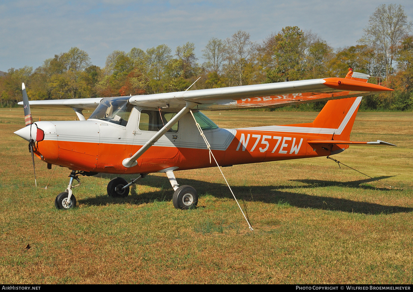 Aircraft Photo of N757EW | Cessna 152 | AirHistory.net #517623