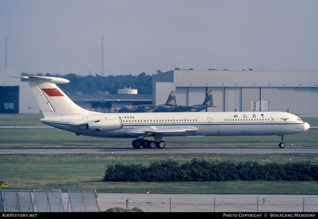 Aircraft Photo of B-2024 | Ilyushin Il-62 | CAAC - Civil Aviation Administration of China | AirHistory.net #517655