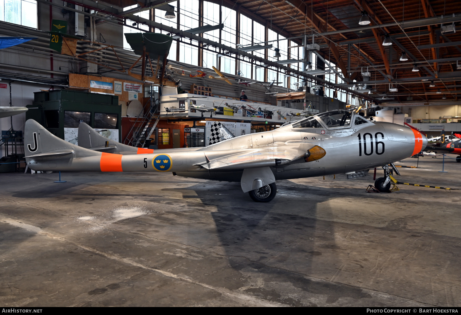 Aircraft Photo of SE-DXX | De Havilland D.H. 115 Vampire T55 | Sweden - Air Force | AirHistory.net #517697