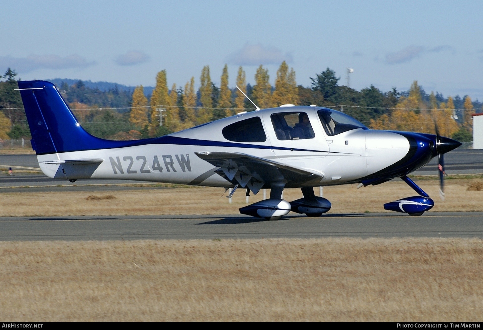 Aircraft Photo of N224RW | Cirrus SR-22 G2 | AirHistory.net #517768