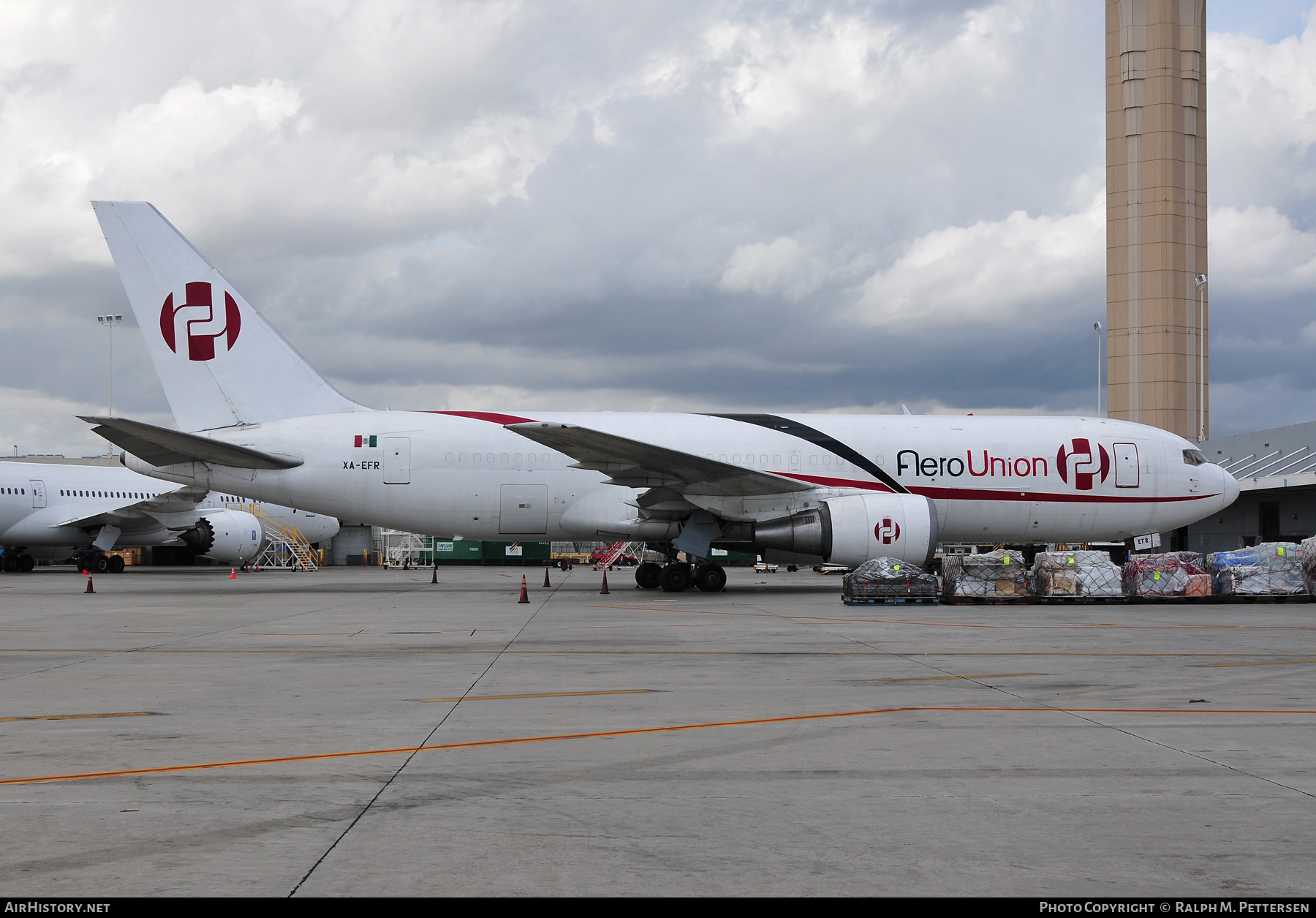 Aircraft Photo of XA-EFR | Boeing 767-241/ER(BDSF) | AeroUnion | AirHistory.net #517933