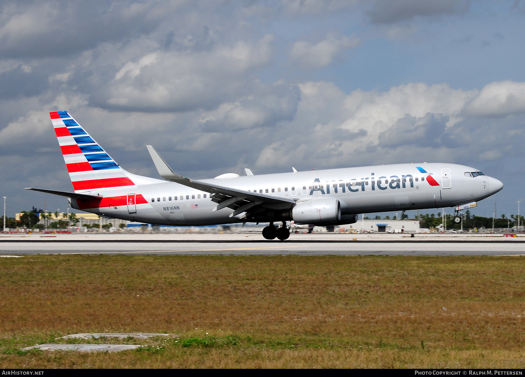 Aircraft Photo of N816NN | Boeing 737-823 | American Airlines | AirHistory.net #517960