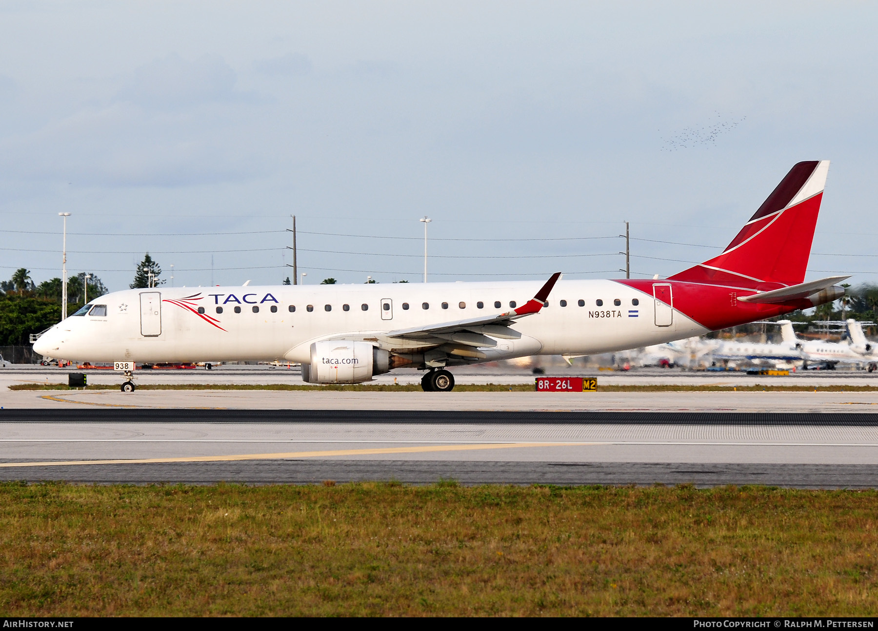 Aircraft Photo of N938TA | Embraer 190AR (ERJ-190-100IGW) | TACA - Transportes Aéreos Centro Americanos | AirHistory.net #517970