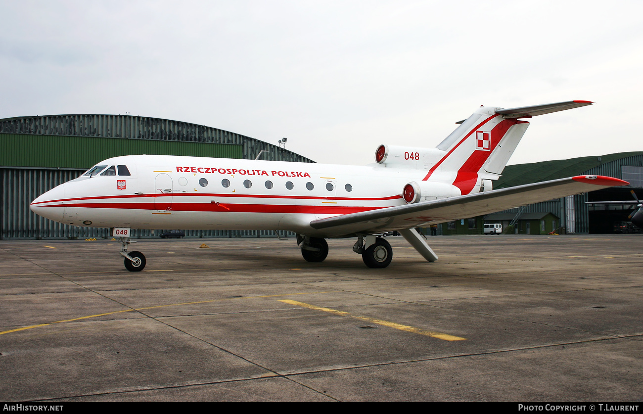 Aircraft Photo of 048 | Yakovlev Yak-40 | Poland - Air Force | AirHistory.net #517971