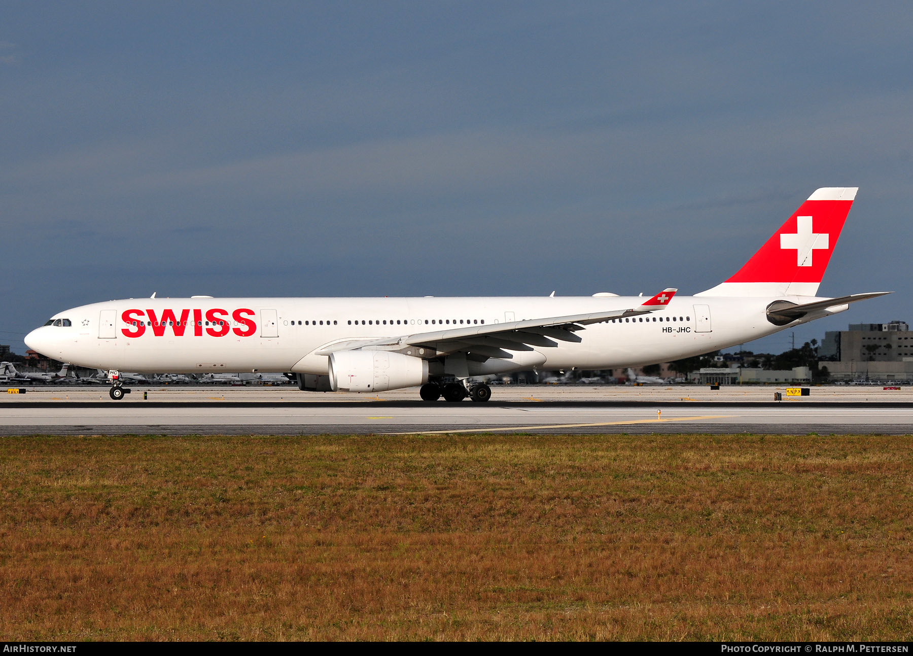 Aircraft Photo of HB-JHC | Airbus A330-343 | Swiss International Air Lines | AirHistory.net #518023