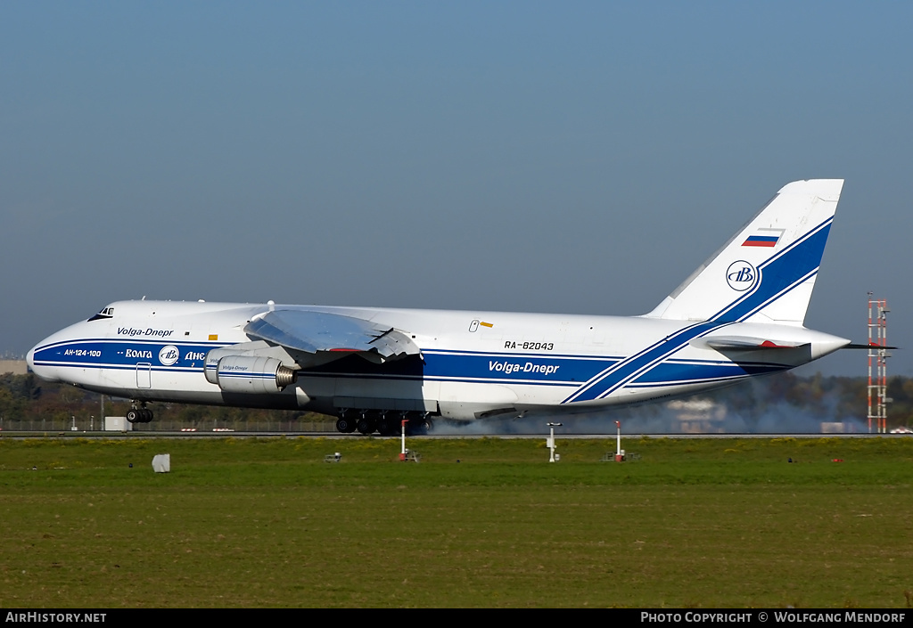 Aircraft Photo of RA-82043 | Antonov An-124-100 Ruslan | Volga-Dnepr Airlines | AirHistory.net #518082