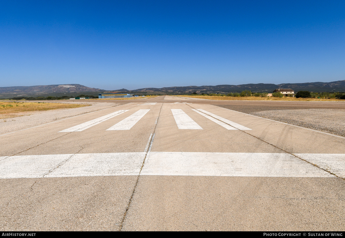 Airport photo of Beas de Segura - El Cornicabral (LEBE) in Spain | AirHistory.net #518120