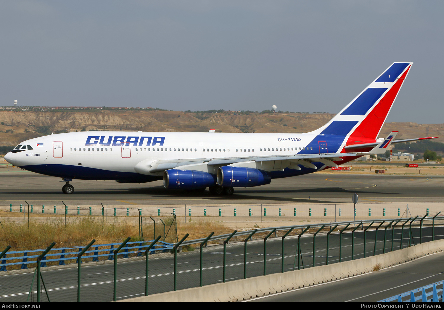 Aircraft Photo of CU-T1251 | Ilyushin Il-96-300 | Cubana | AirHistory.net #518145