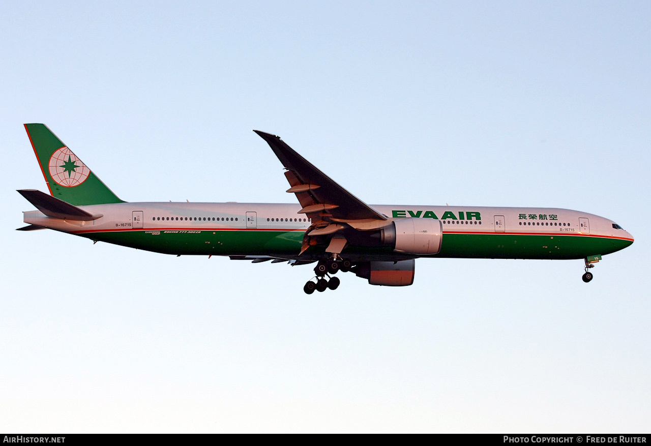 Aircraft Photo of B-16715 | Boeing 777-35E/ER | EVA Air | AirHistory.net #518173