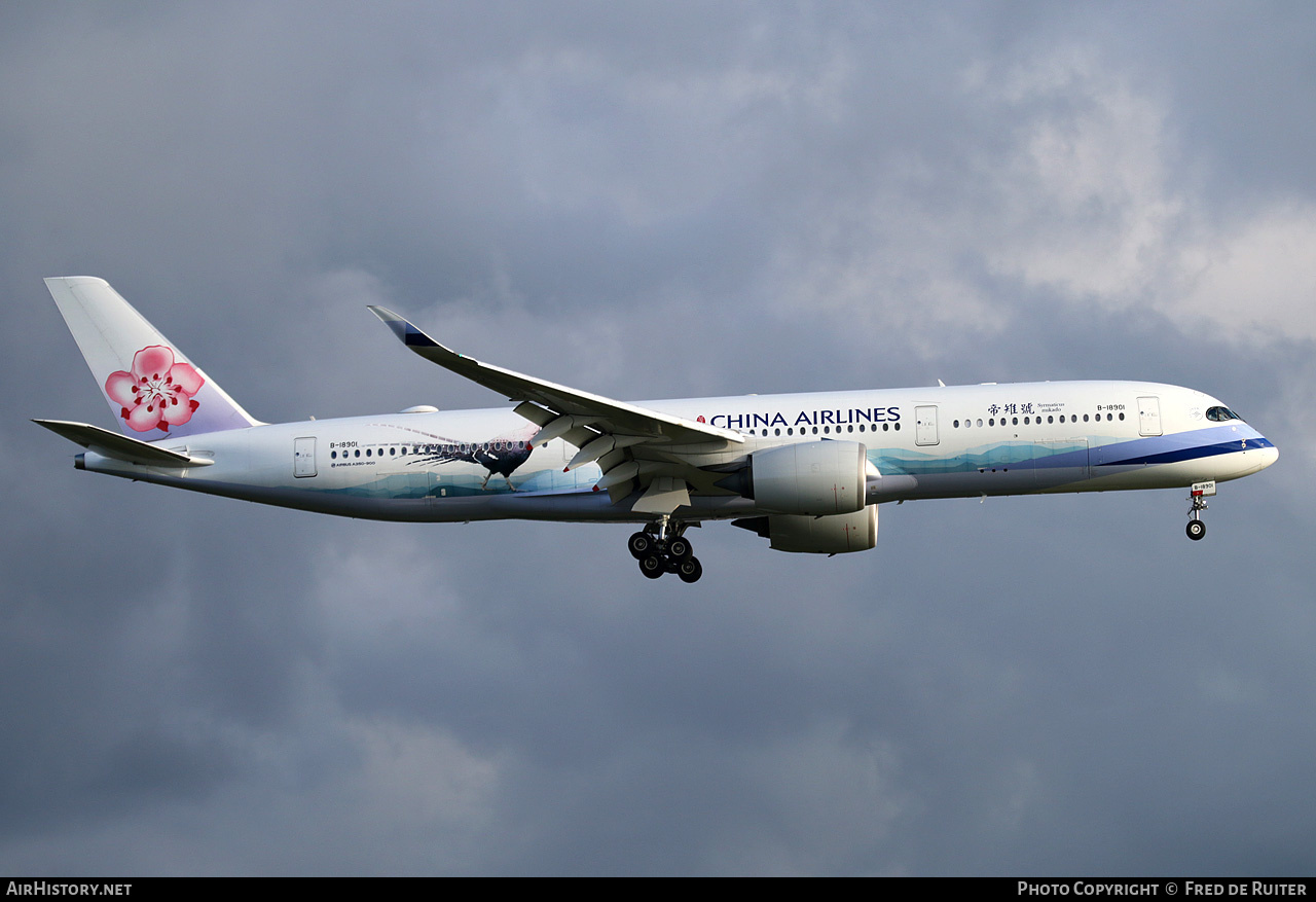 Aircraft Photo of B-18901 | Airbus A350-941 | China Airlines | AirHistory.net #518228