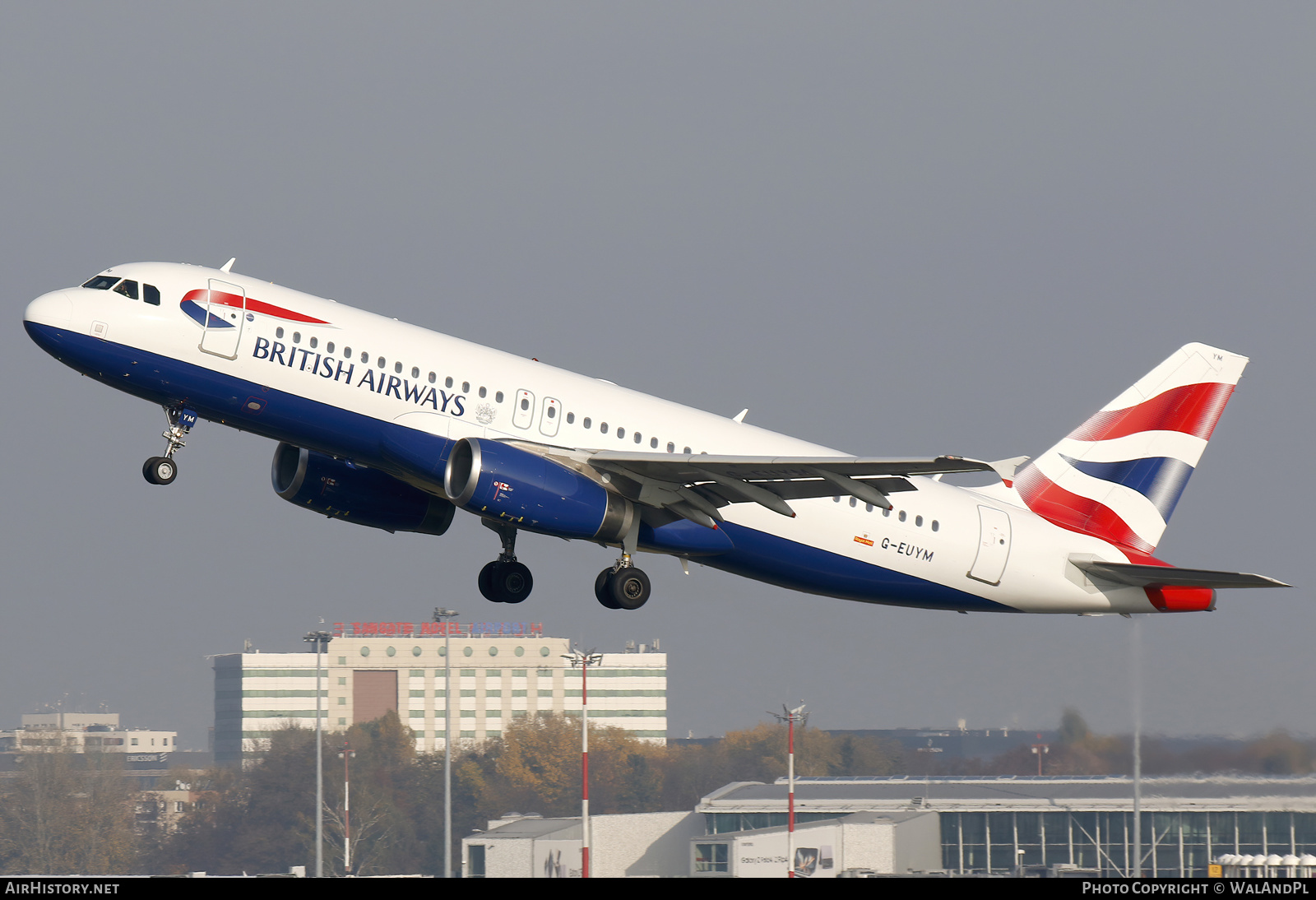 Aircraft Photo of G-EUYM | Airbus A320-232 | British Airways | AirHistory.net #518280