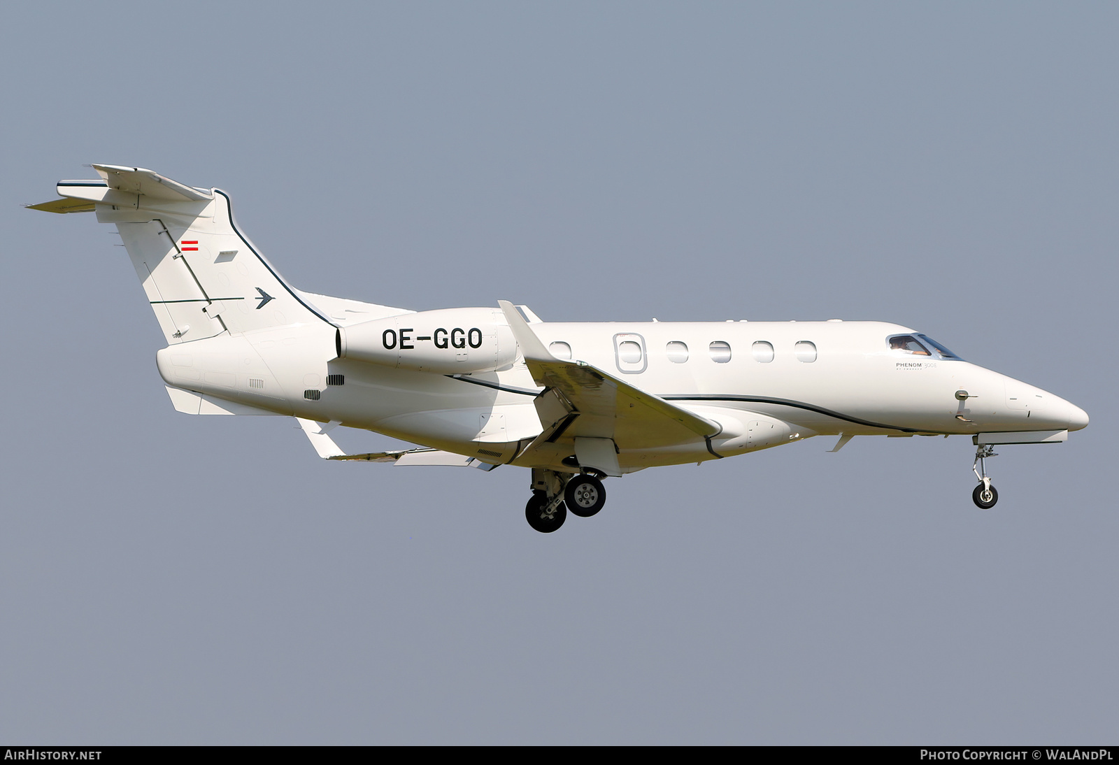 Aircraft Photo of OE-GGO | Embraer EMB-505 Phenom 300 | AirHistory.net #518283