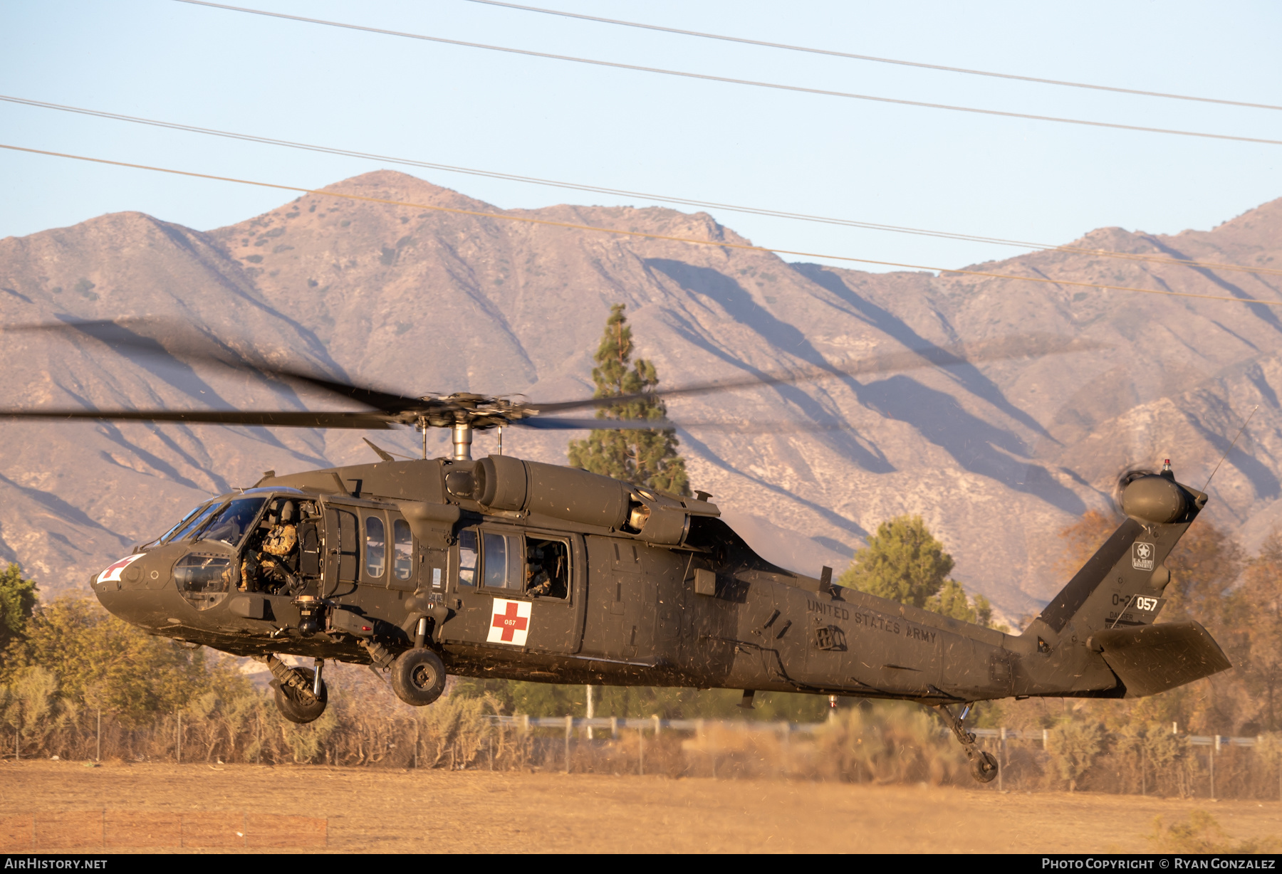 Aircraft Photo of 05-27057 / 0-27057 | Sikorsky HH-60L Black Hawk (S-70A) | USA - Army | AirHistory.net #518341
