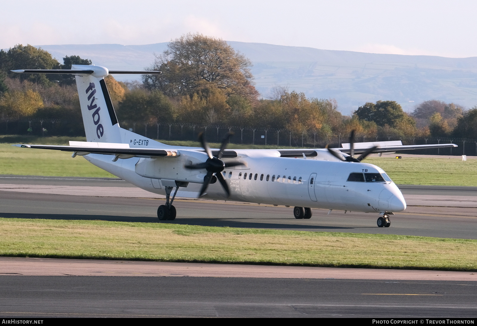Aircraft Photo of G-EXTB | Bombardier DHC-8-402 Dash 8 | Flybe | AirHistory.net #518360