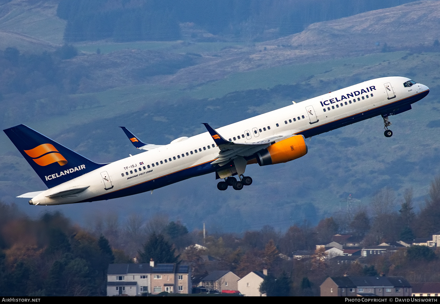 Aircraft Photo of TF-ISJ | Boeing 757-256 | Icelandair | AirHistory.net #518362