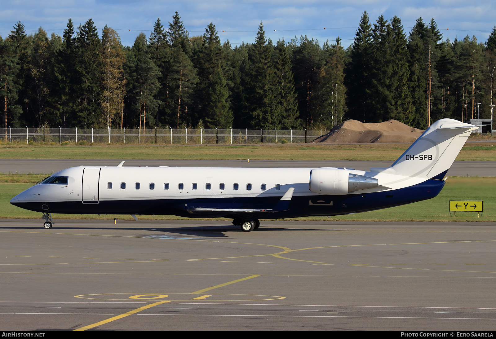 Aircraft Photo of OH-SPB | Bombardier Challenger 850 (CRJ-200SE/CL-600-2B19) | AirHistory.net #518492