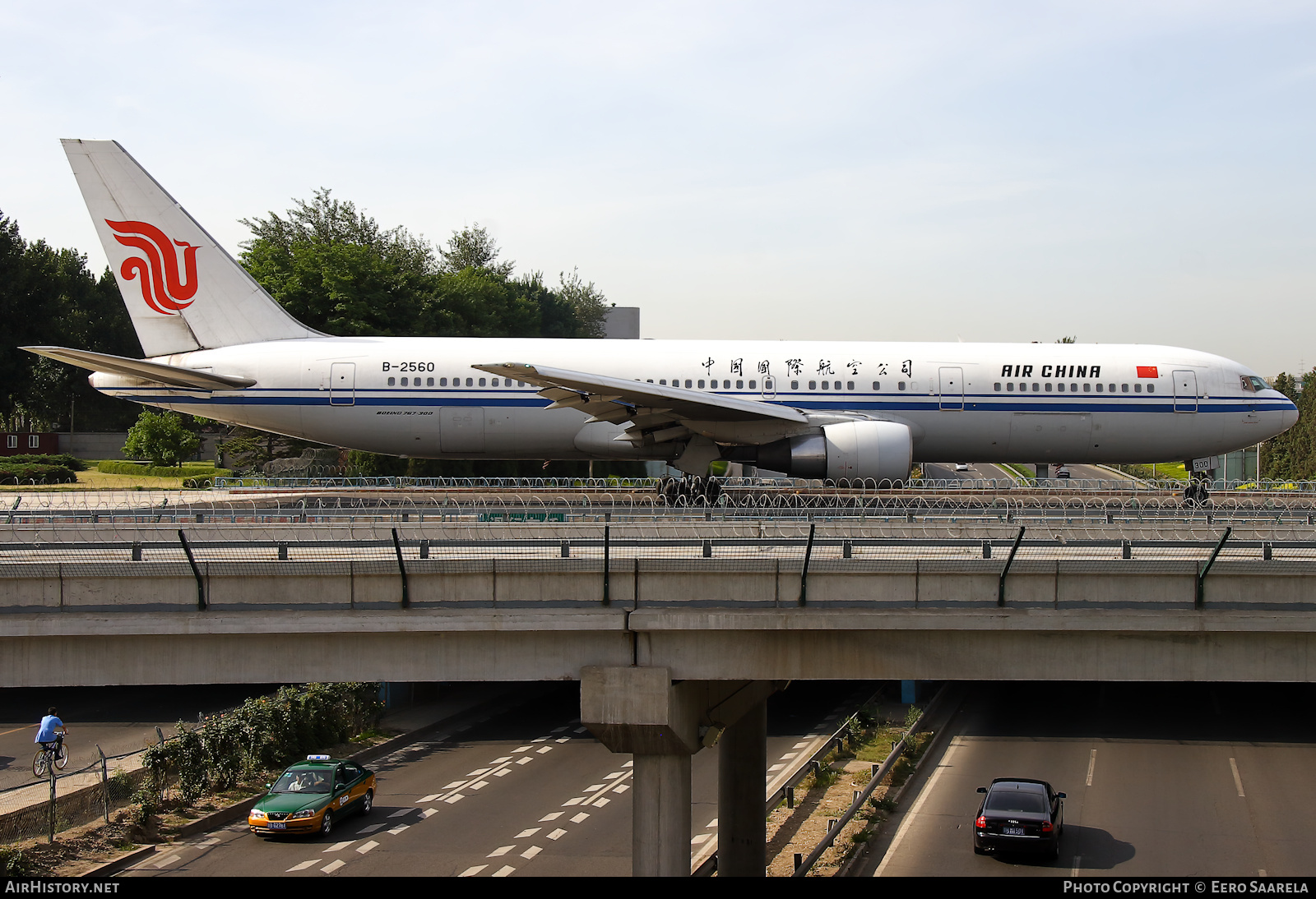 Aircraft Photo of B-2560 | Boeing 767-3J6 | Air China | AirHistory.net #518558