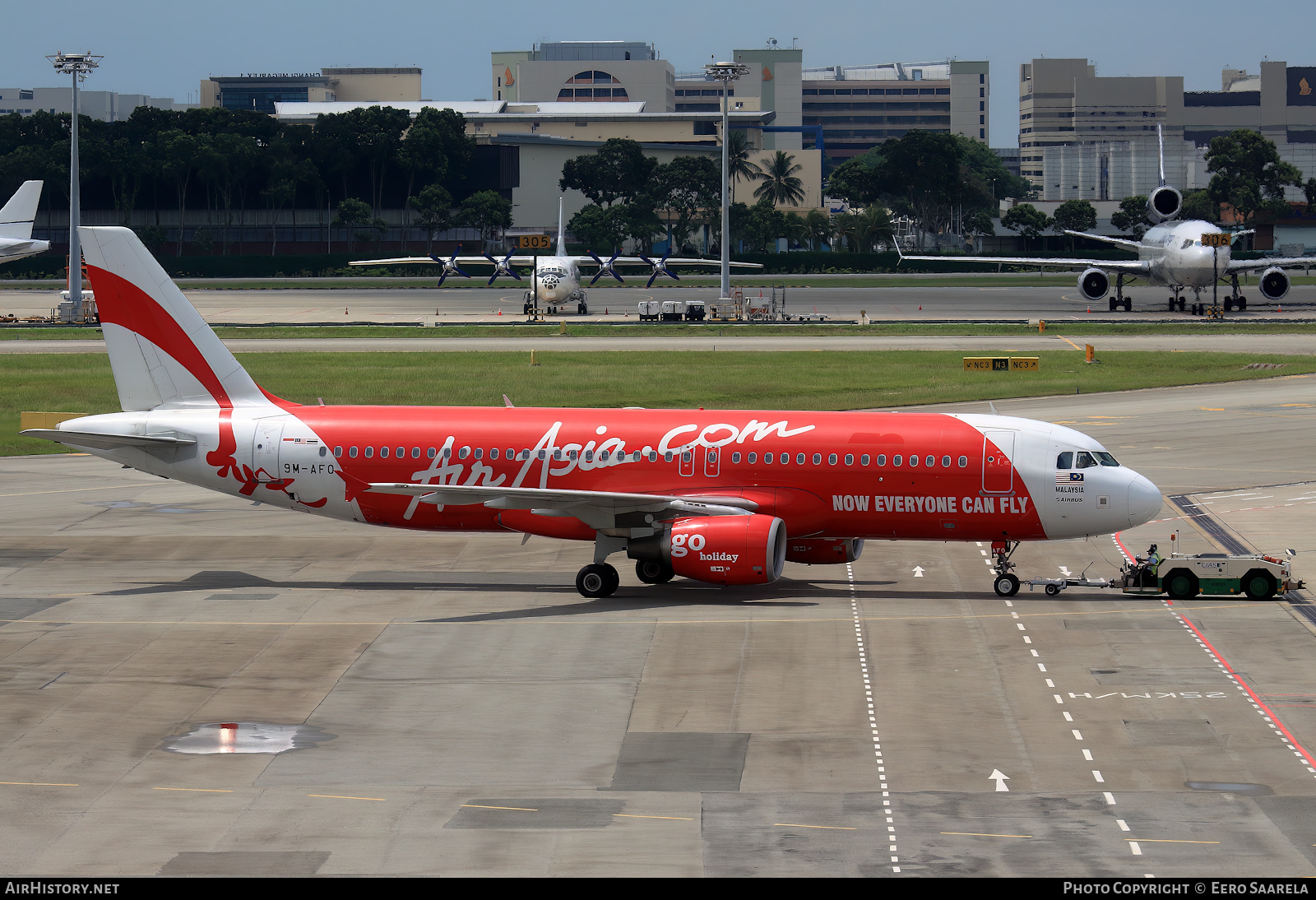 Aircraft Photo of 9M-AFO | Airbus A320-216 | AirAsia | AirHistory.net #518574