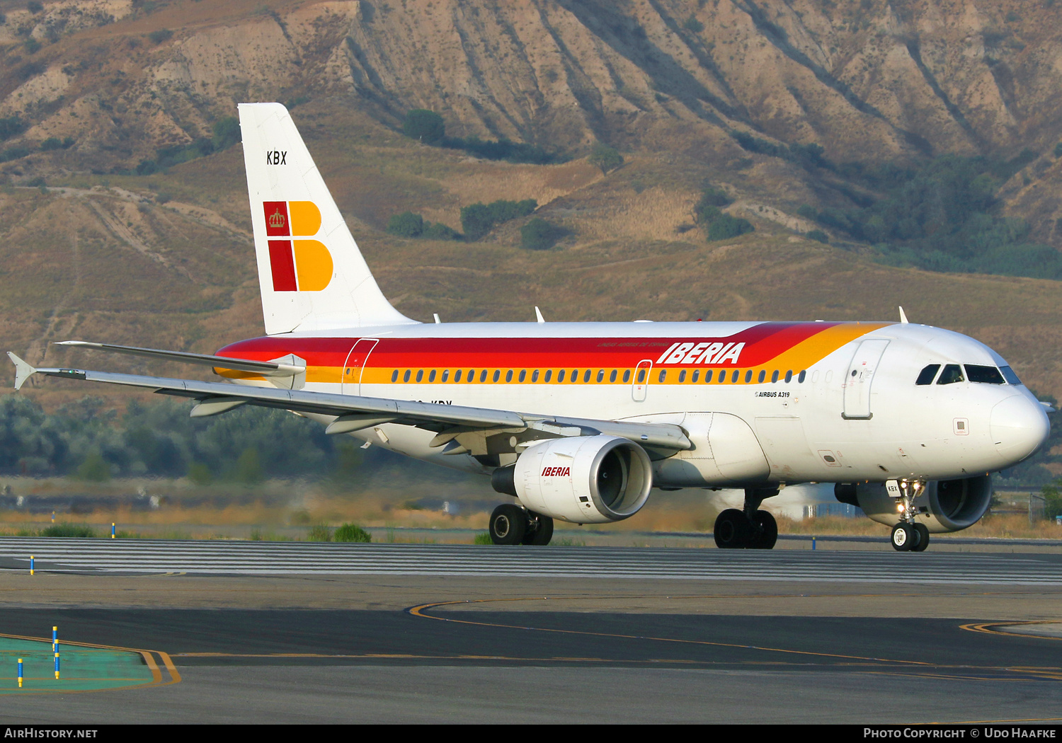 Aircraft Photo of EC-KBX | Airbus A319-111 | Iberia | AirHistory.net #518586