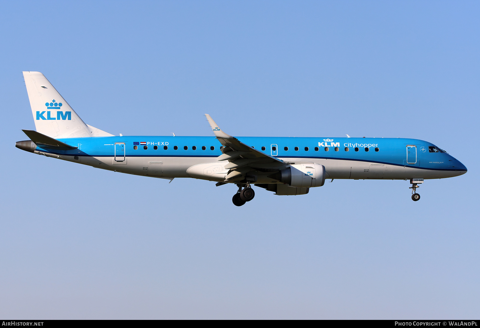 Aircraft Photo of PH-EXD | Embraer 190STD (ERJ-190-100STD) | KLM Cityhopper | AirHistory.net #518597