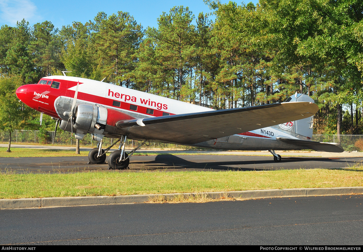 Aircraft Photo of N143D | Douglas DC-3(A) | AirHistory.net #518644