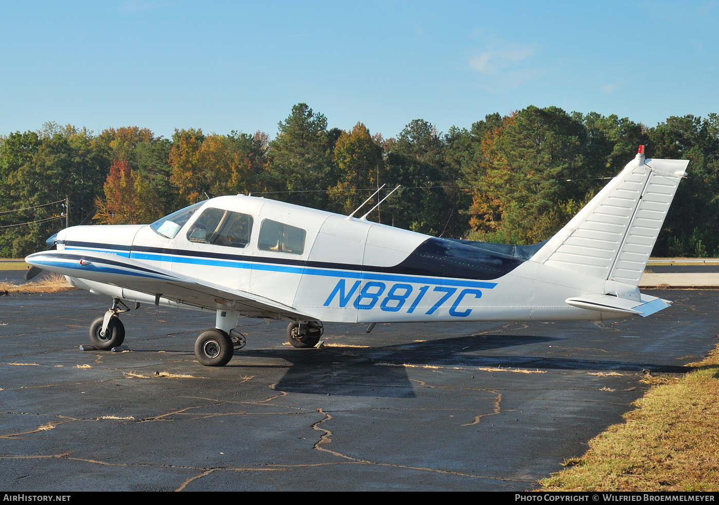 Aircraft Photo of N8817C | Piper PA-28-140 Cherokee Cruiser | AirHistory.net #518682