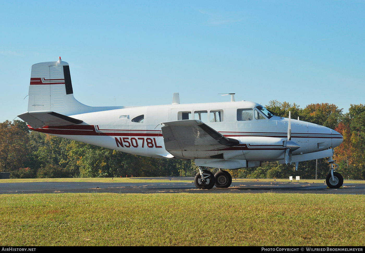 Aircraft Photo of N5078L | Beech 65 Queen Air | AirHistory.net #518694