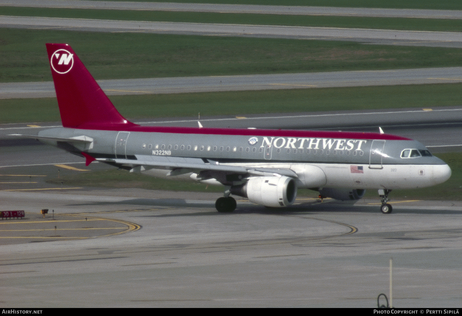 Aircraft Photo of N322NB | Airbus A319-114 | Northwest Airlines | AirHistory.net #518700