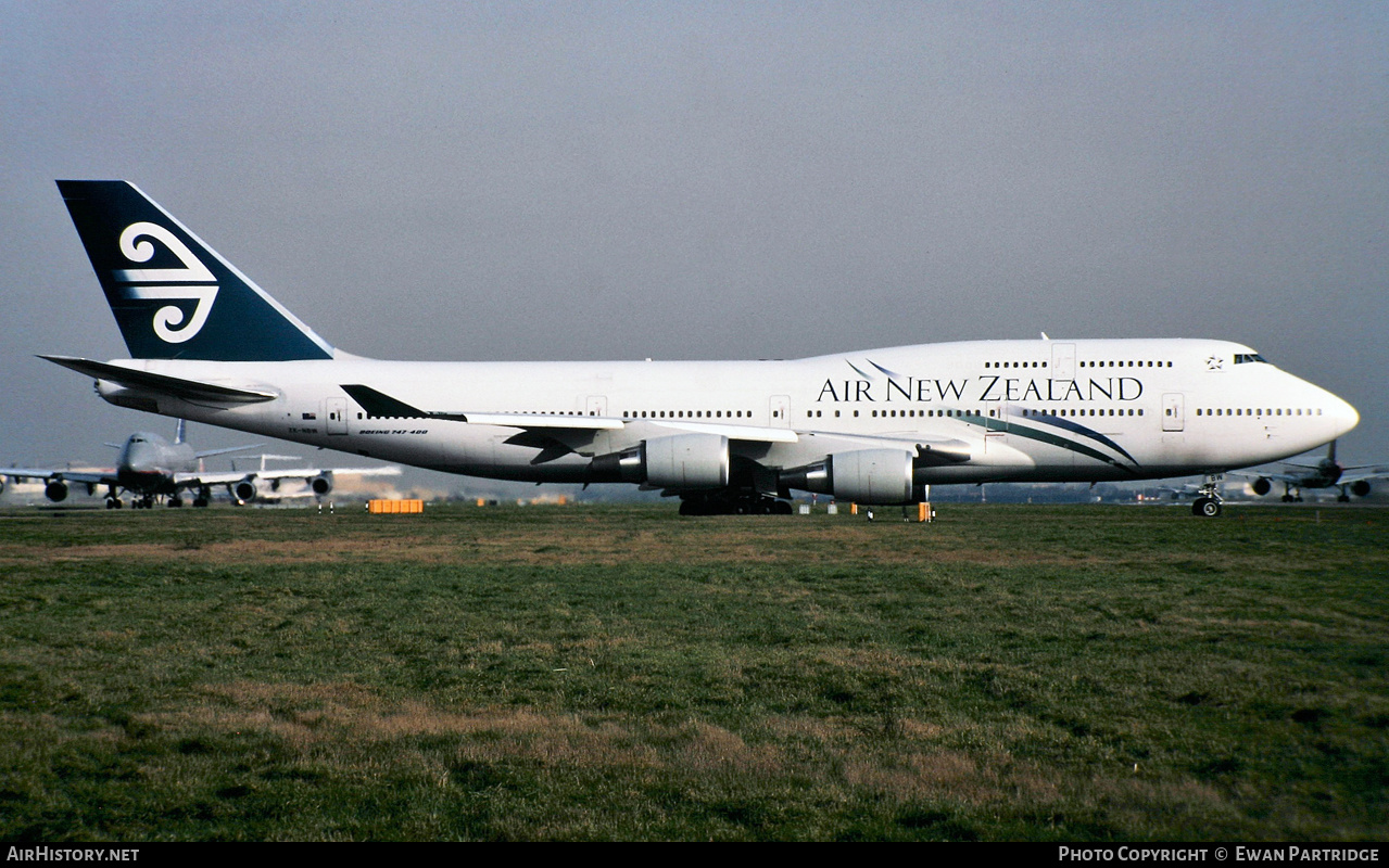 Aircraft Photo of ZK-NBW | Boeing 747-419 | Air New Zealand | AirHistory.net #518757