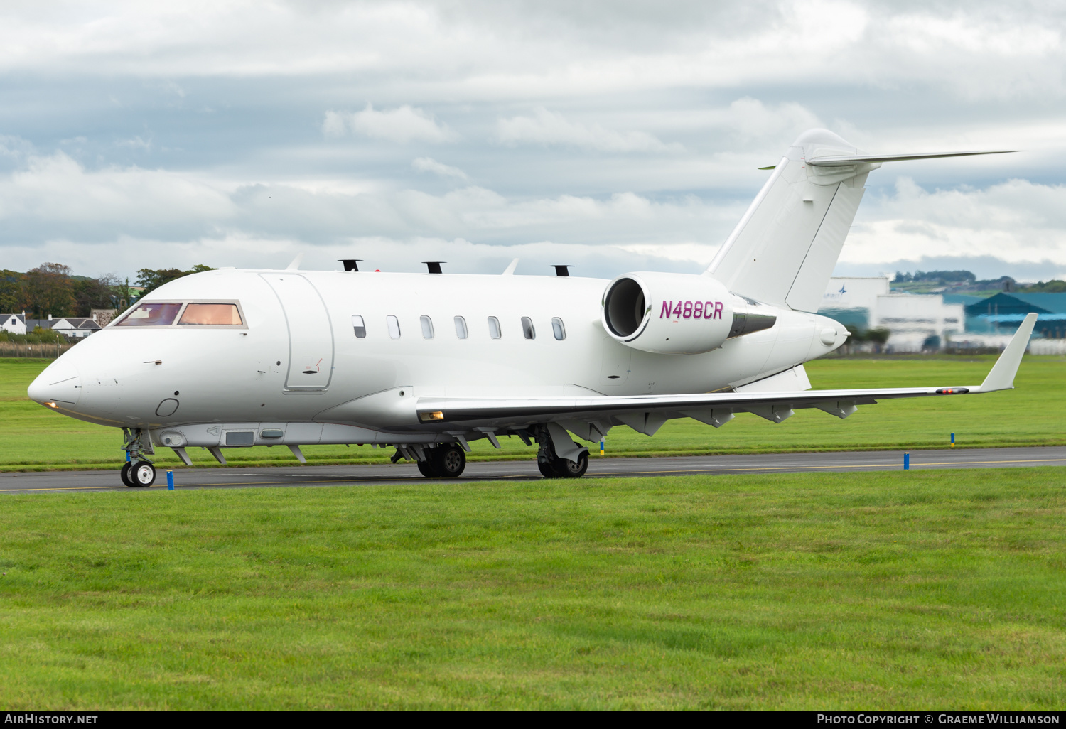 Aircraft Photo of N488CR | Bombardier Challenger 650 (CL-600-2B16) | AirHistory.net #518774