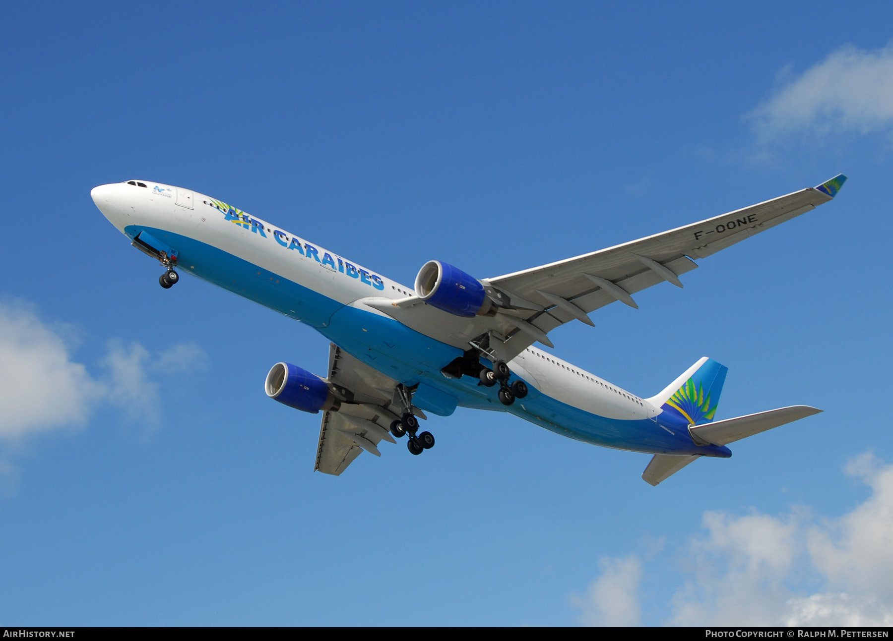 Aircraft Photo of F-OONE | Airbus A330-323 | Air Caraïbes | AirHistory.net #518803