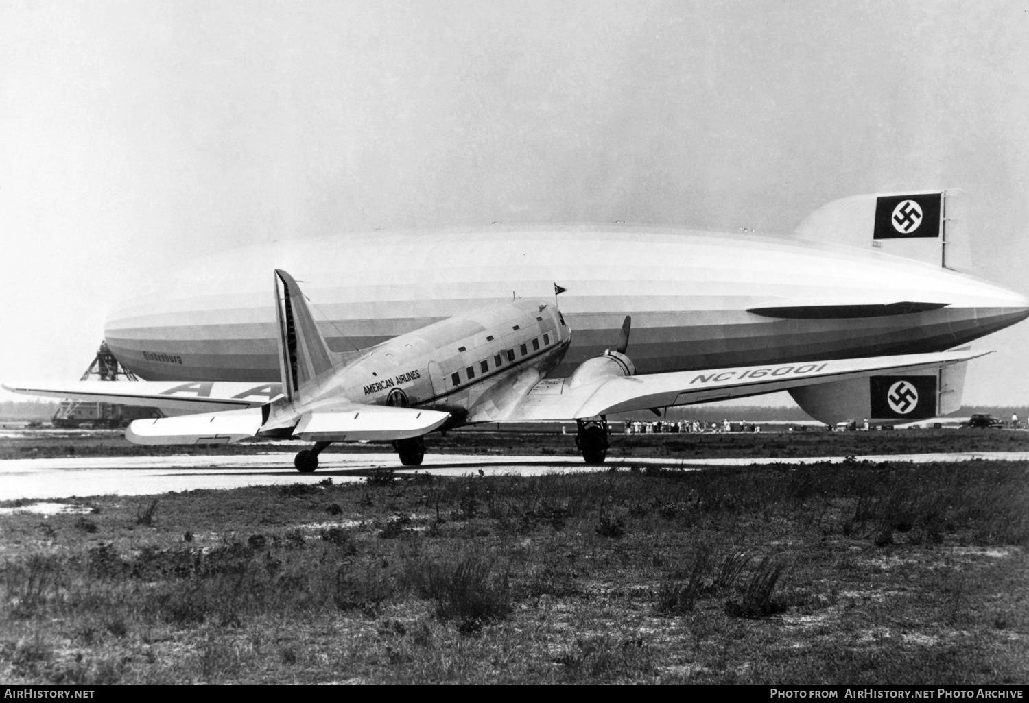 Aircraft Photo of NC16001 | Douglas DST-144 | American Airlines | AirHistory.net #518821