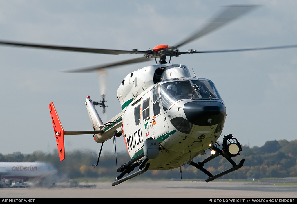 Aircraft Photo of D-HNWO | Eurocopter-Kawasaki BK-117C-1 | Polizei Nordrhein-Westfalen | AirHistory.net #518862