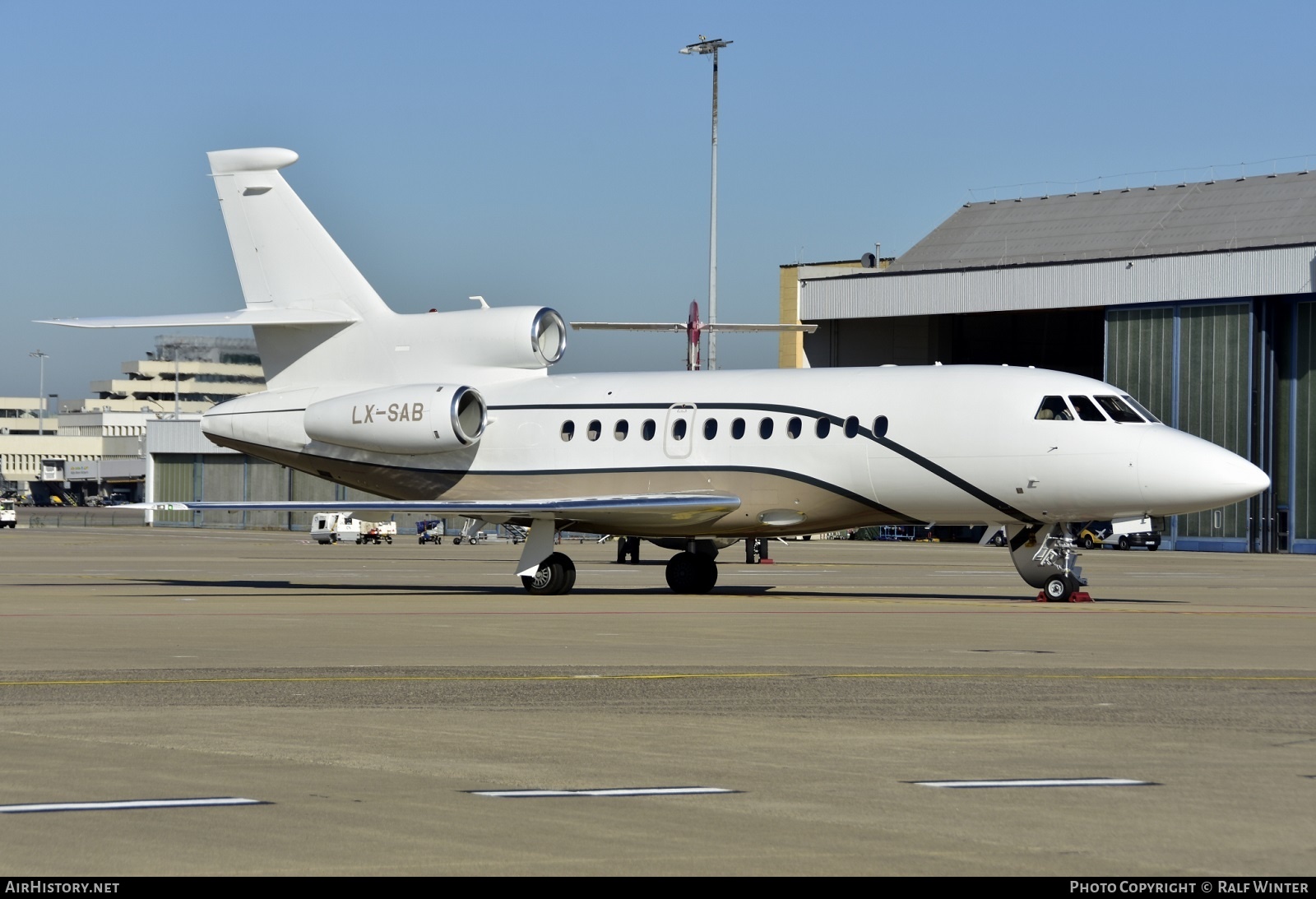 Aircraft Photo of LX-SAB | Dassault Falcon 900DX | AirHistory.net #518921